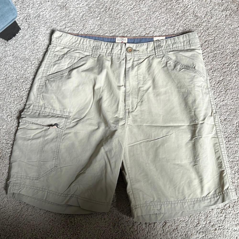 Redhead cargo shorts